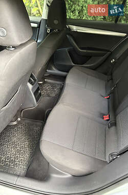 Лифтбек Skoda Octavia 2013 в 