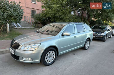 Универсал Skoda Octavia 2009 в Киеве