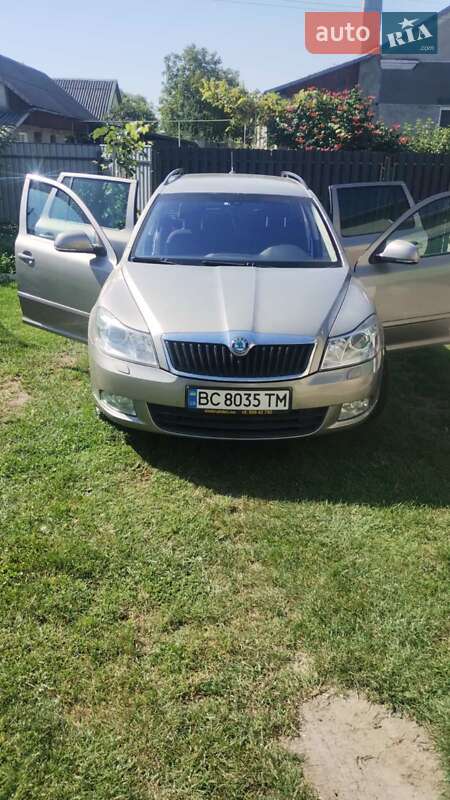 Універсал Skoda Octavia 2011 в Буську