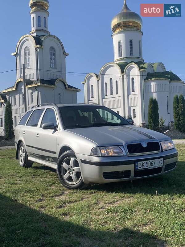 Skoda Octavia 2002