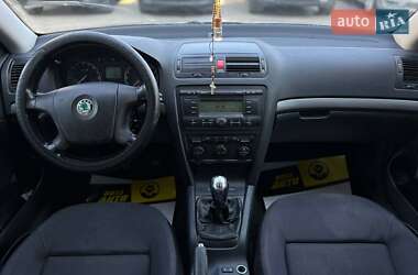 Лифтбек Skoda Octavia 2006 в 