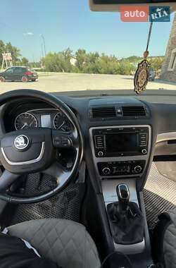 Универсал Skoda Octavia 2011 в 