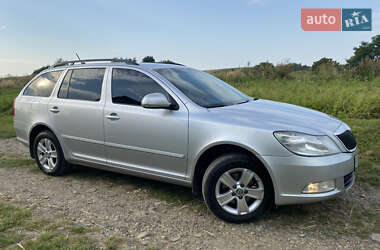 Универсал Skoda Octavia 2012 в Судовой Вишне