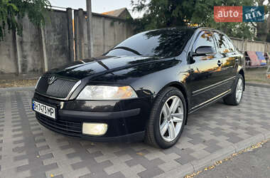 Лифтбек Skoda Octavia 2006 в 