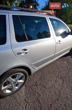 Универсал Skoda Octavia 2011 в 