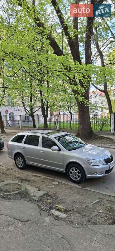 Універсал Skoda Octavia 2009 в Львові фото 39 Універсал Skoda Octavia 2009 в Львові
