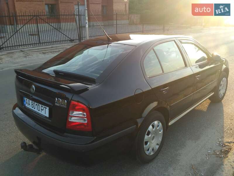 Лифтбек Skoda Octavia 2008 в Киеве