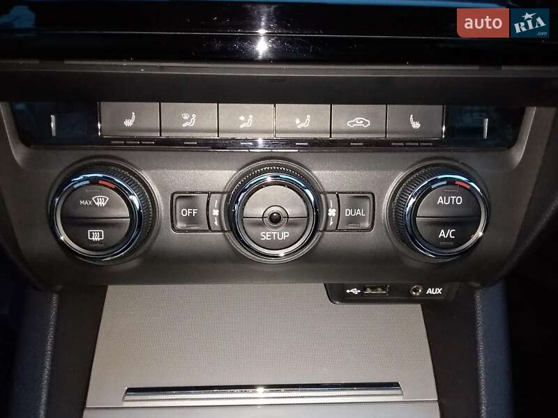 Универсал Skoda Octavia 2014 в Черновцах