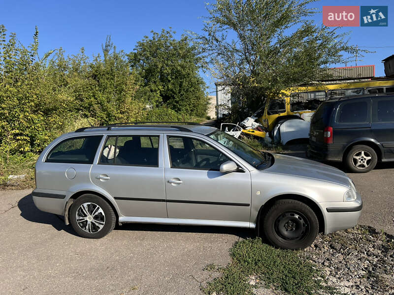 Універсал Skoda Octavia 2006 в Харкові
