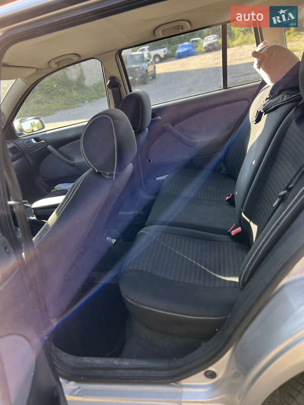 Універсал Skoda Octavia 2006 в Харкові