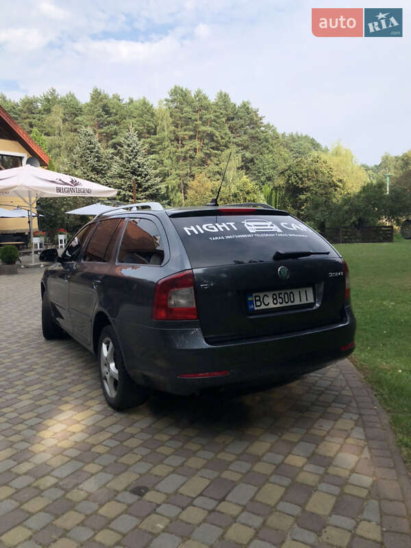 Универсал Skoda Octavia 2010 в Львове