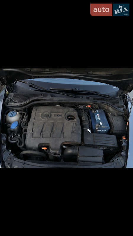 Универсал Skoda Octavia 2010 в Львове