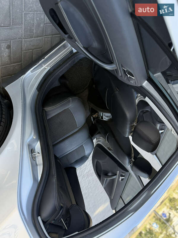 Ліфтбек Skoda Octavia 2006 в Дніпрі