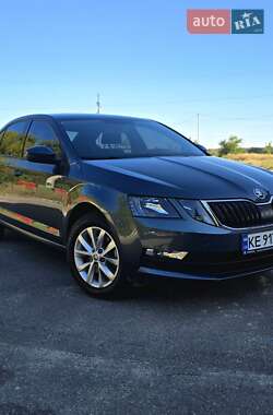 Лифтбек Skoda Octavia 2020 в Днепре