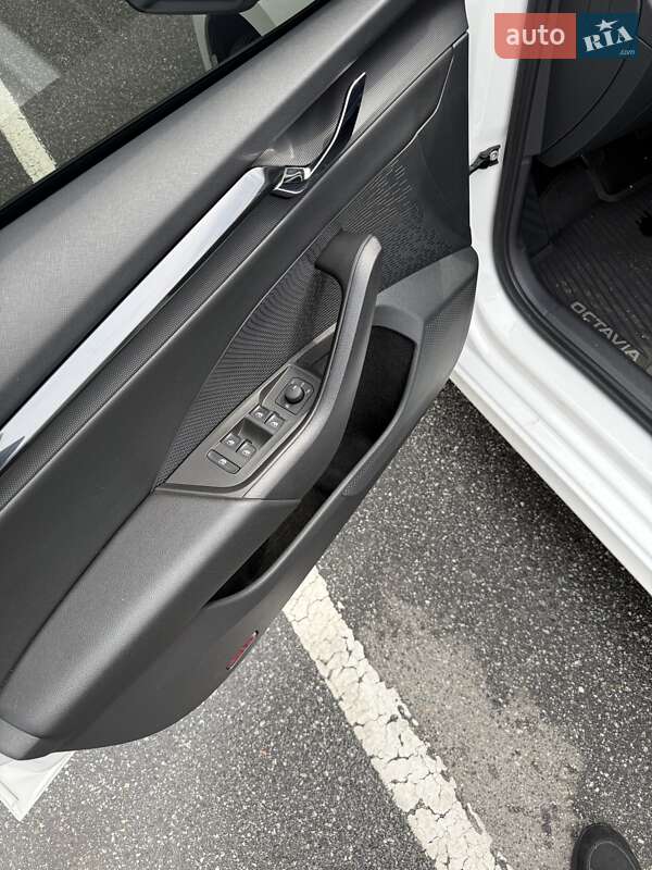 Лифтбек Skoda Octavia 2020 в Песчанке фото 16 Лифтбек Skoda Octavia 2020 в Песчанке