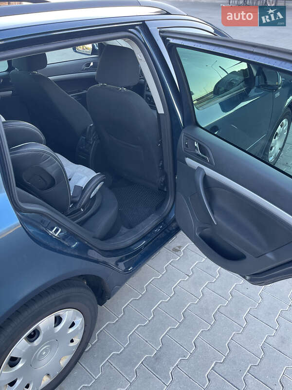 Универсал Skoda Octavia 2012 в Киеве фото 9 Универсал Skoda Octavia 2012 в Киеве