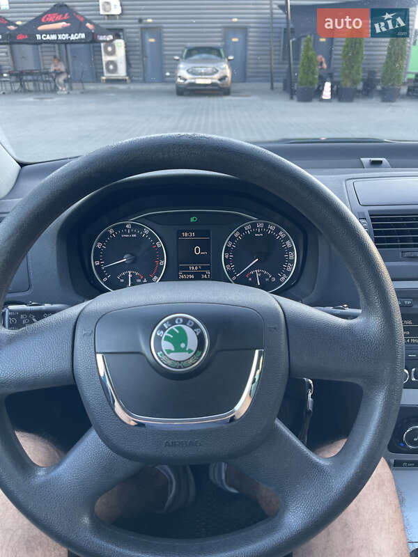 Универсал Skoda Octavia 2012 в Киеве фото 21 Универсал Skoda Octavia 2012 в Киеве