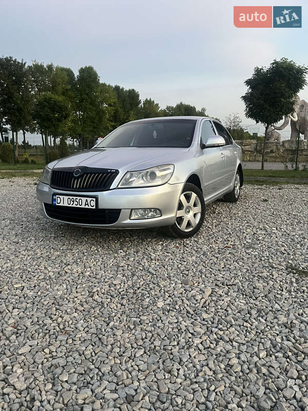 Ліфтбек Skoda Octavia 2011 в Богородчанах фото 10 Ліфтбек Skoda Octavia 2011 в Богородчанах