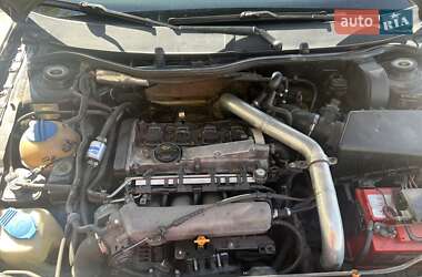 Лифтбек Skoda Octavia 2006 в 