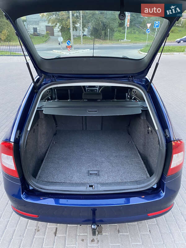 Универсал Skoda Octavia 2010 в Ровно