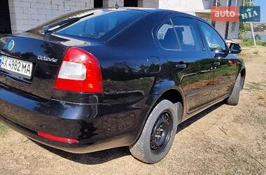 Лифтбек Skoda Octavia 2011 в 