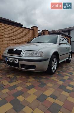 Лифтбек Skoda Octavia 2000 в Харькове