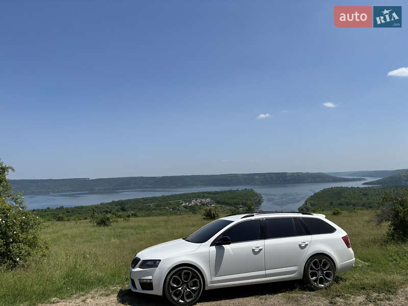 Універсал Skoda Octavia 2015 в Кам'янець-Подільському