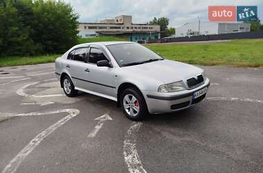 Лифтбек Skoda Octavia 2004 в Конотопе