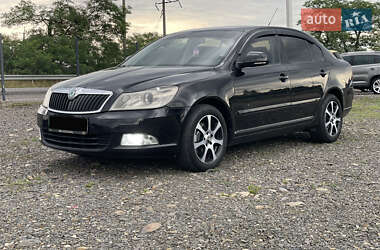 Ліфтбек Skoda Octavia 2010 в Хусті
