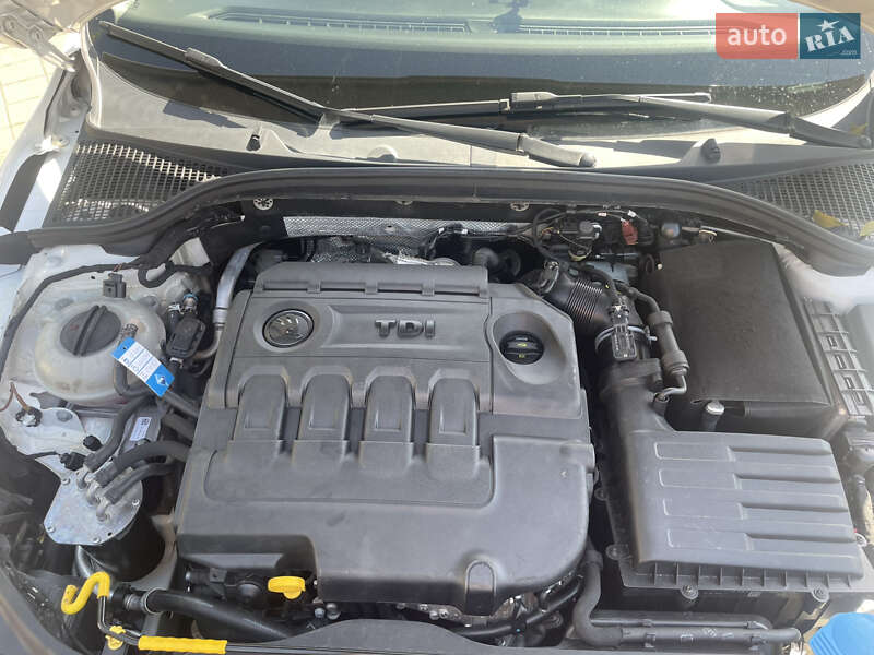 Лифтбек Skoda Octavia 2015 в Львове