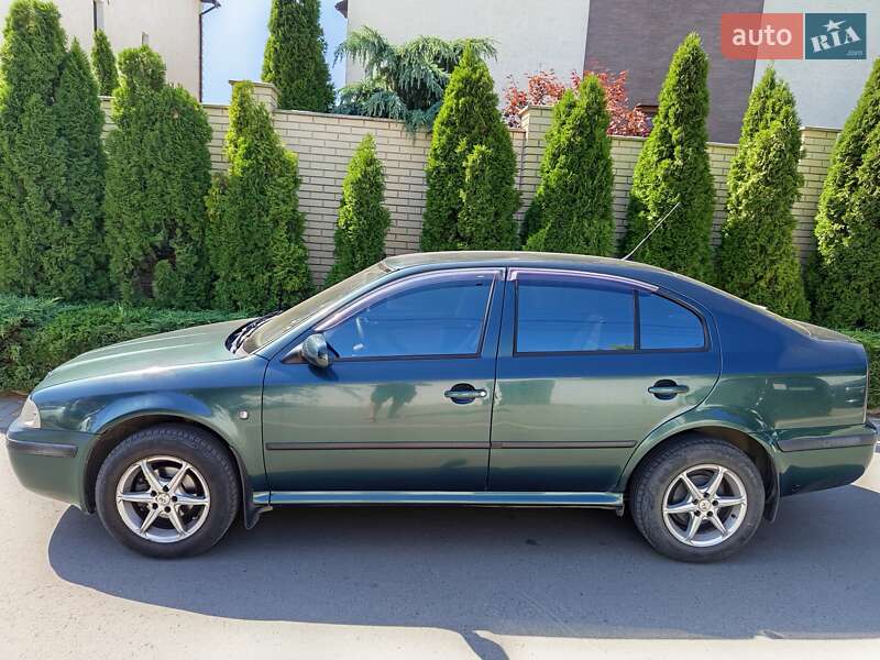 Лифтбек Skoda Octavia 2008 в Одессе