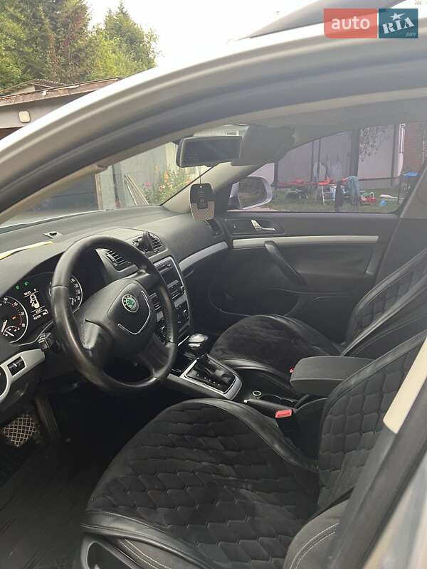 Универсал Skoda Octavia 2009 в Сходнице фото 6 Универсал Skoda Octavia 2009 в Сходнице