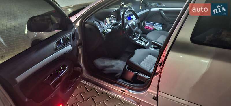 Універсал Skoda Octavia 2009 в Львові фото 19 Універсал Skoda Octavia 2009 в Львові