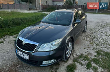 Универсал Skoda Octavia 2009 в Почаеве