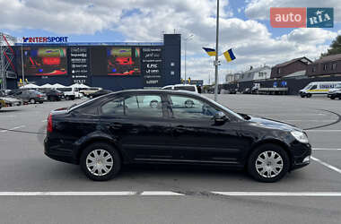 Лифтбек Skoda Octavia 2011 в 