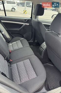 Лифтбек Skoda Octavia 2011 в 