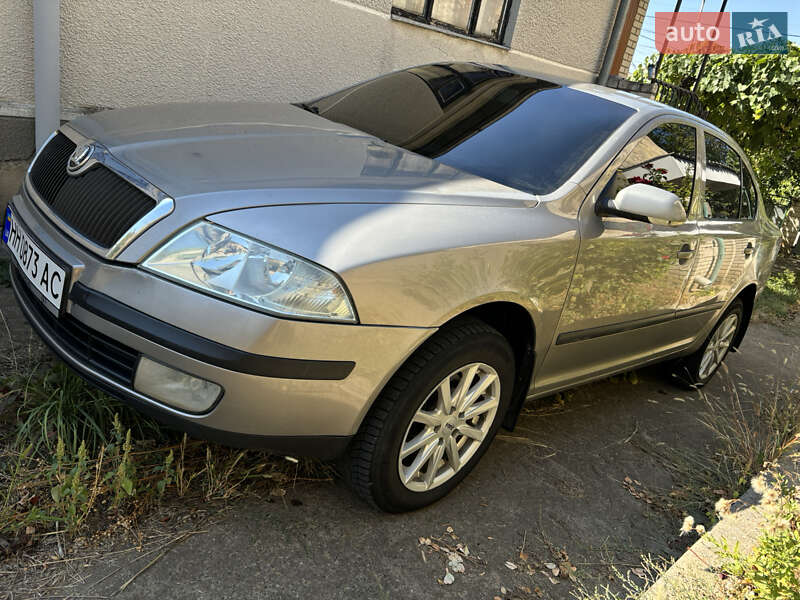 Лифтбек Skoda Octavia 2007 в Одессе