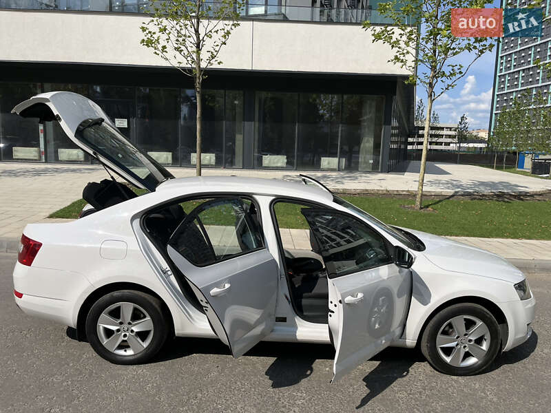 Ліфтбек Skoda Octavia 2016 в Києві