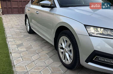 Лифтбек Skoda Octavia 2021 в Марганце