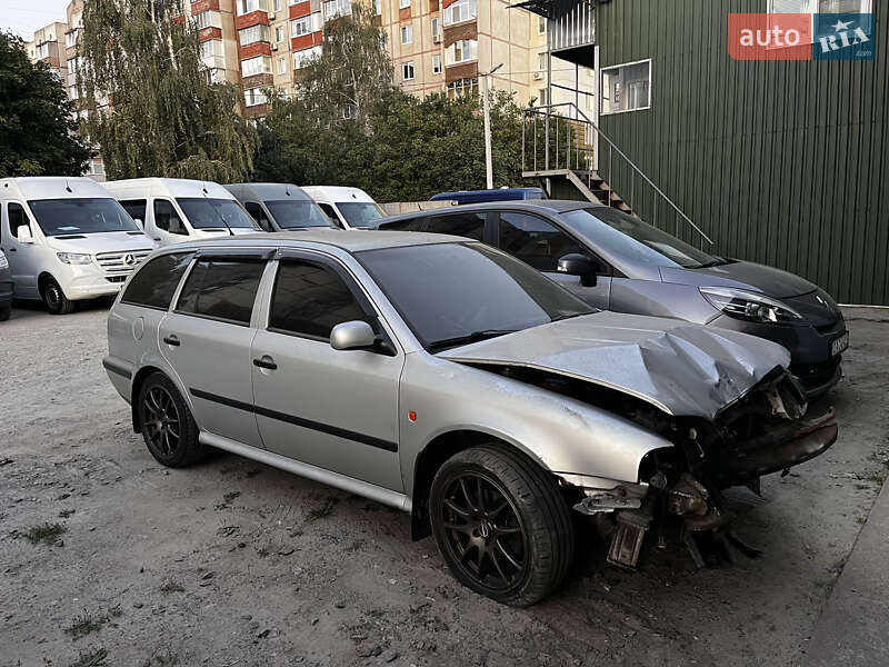 Skoda Octavia 2000