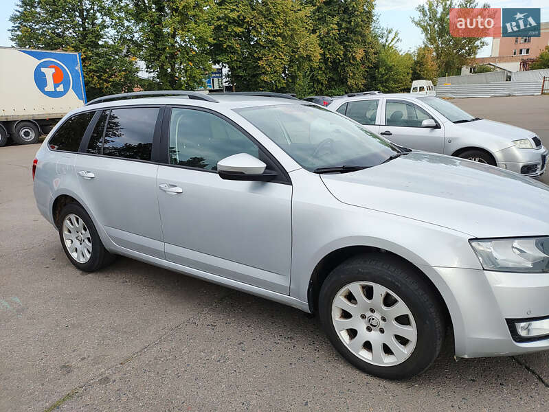 Універсал Skoda Octavia 2016 в Рівному