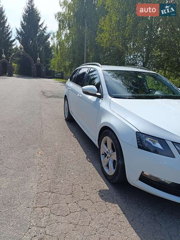 Универсал Skoda Octavia 2017 в Тячеве фото 12 Универсал Skoda Octavia 2017 в Тячеве