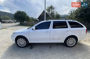 Универсал Skoda Octavia 2010 в 