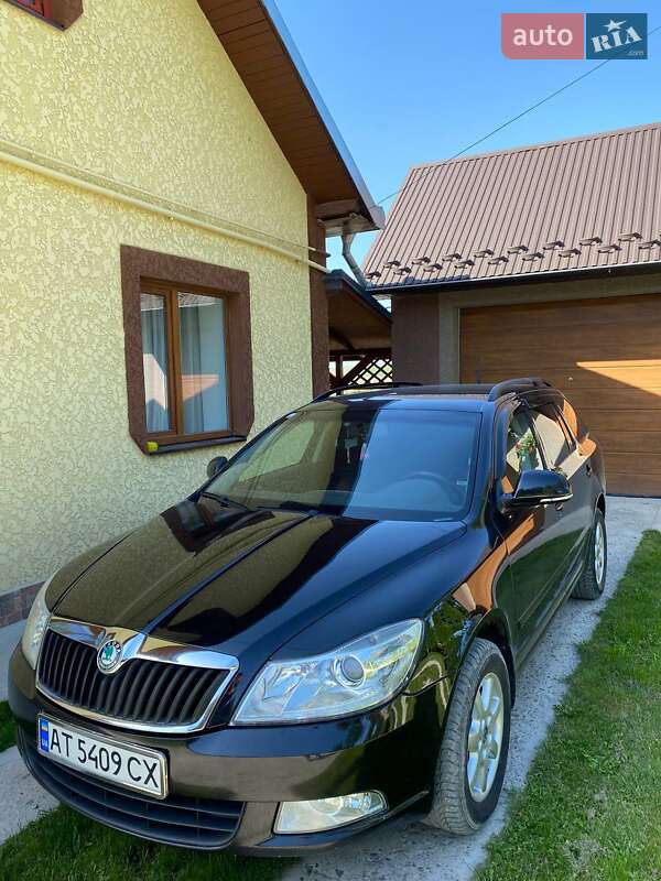 Универсал Skoda Octavia 2011 в Подгайцах