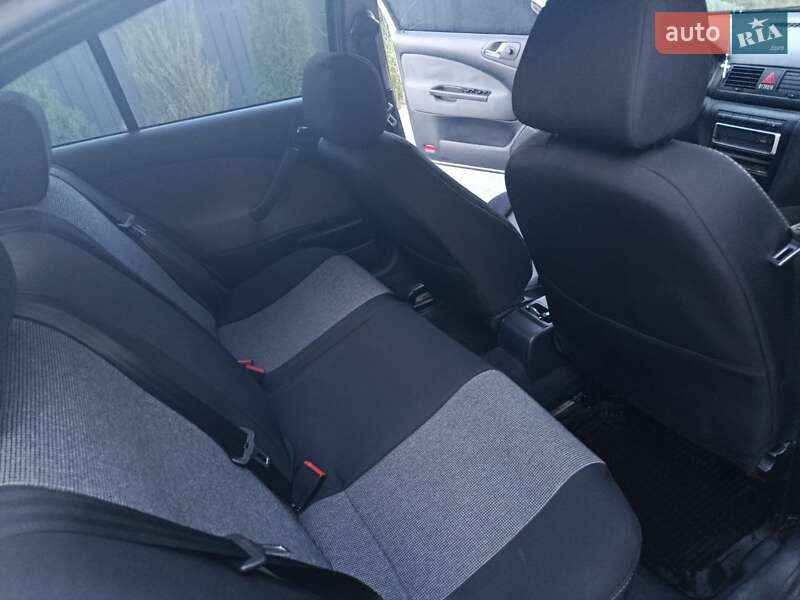 Ліфтбек Skoda Octavia 2006 в Луцьку фото 14 Ліфтбек Skoda Octavia 2006 в Луцьку