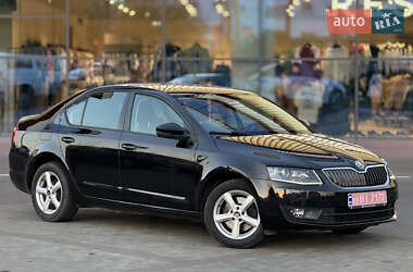 Ліфтбек Skoda Octavia 2013 в  фото 2 Ліфтбек Skoda Octavia 2013 в