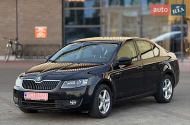 Ліфтбек Skoda Octavia 2013 в  фото 8 Ліфтбек Skoda Octavia 2013 в