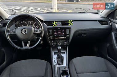 Ліфтбек Skoda Octavia 2013 в  фото 18 Ліфтбек Skoda Octavia 2013 в
