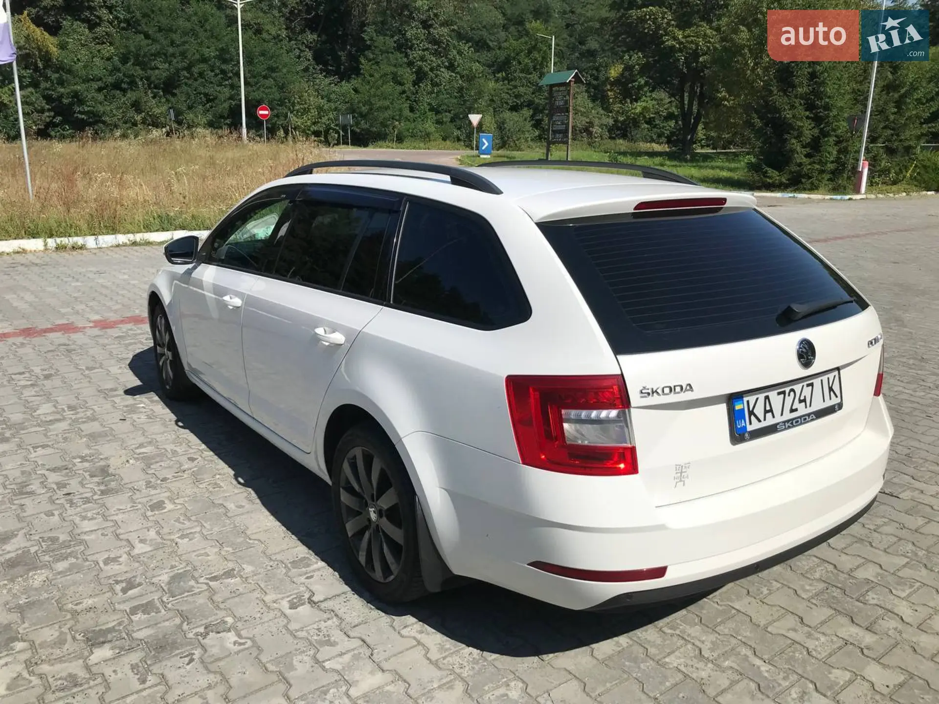 2017 Skoda Octavia - мініатюра 3