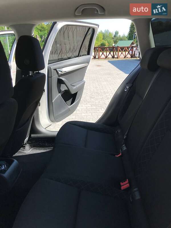 Універсал Skoda Octavia 2017 в Львові фото 28 Універсал Skoda Octavia 2017 в Львові